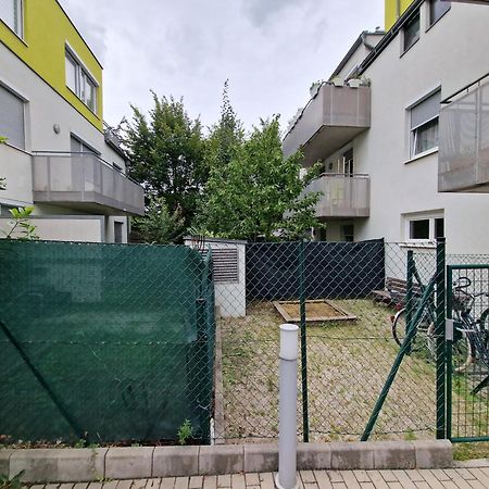 Vienna Danube Garden Apartment 22 Eksteriør bilde