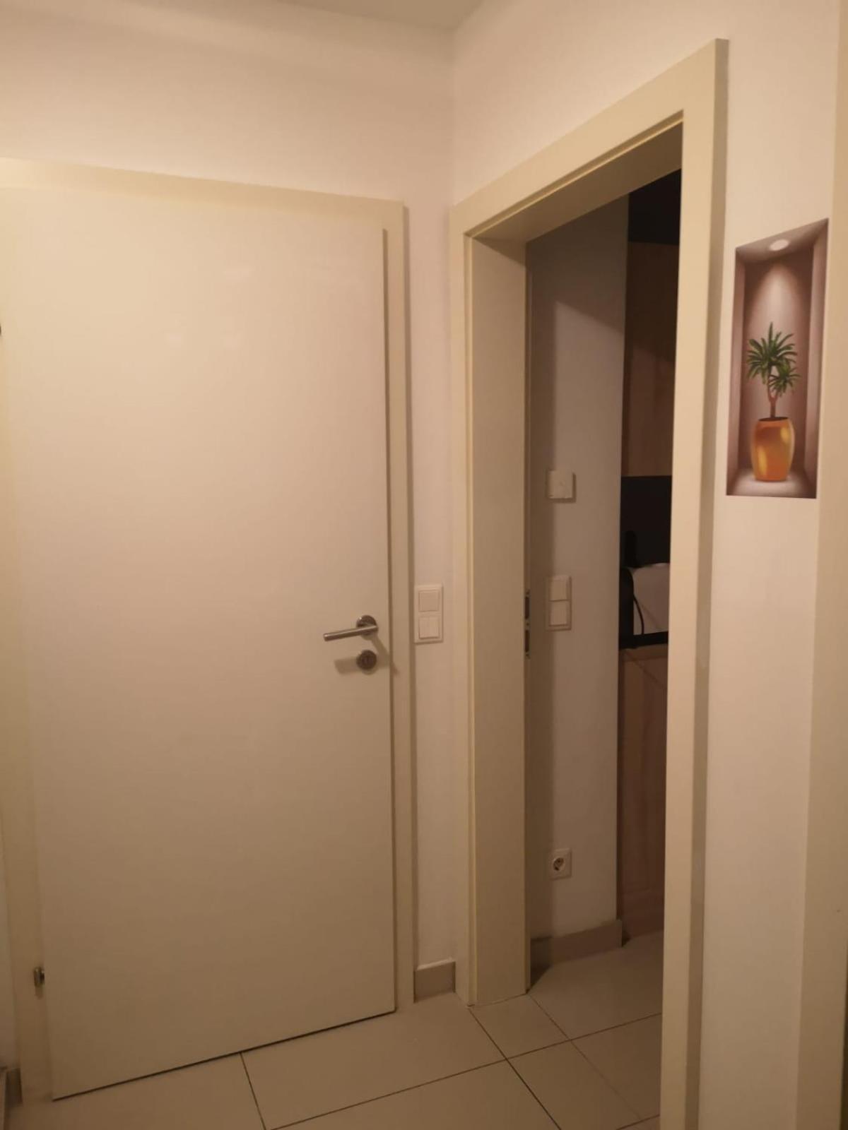 Vienna Danube Garden Apartment 22 Eksteriør bilde